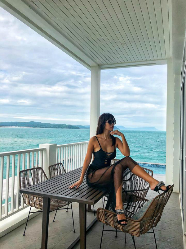 Hạnh phúc nhân đôi của JustaTee và vợ hotgirl Trâm Anh