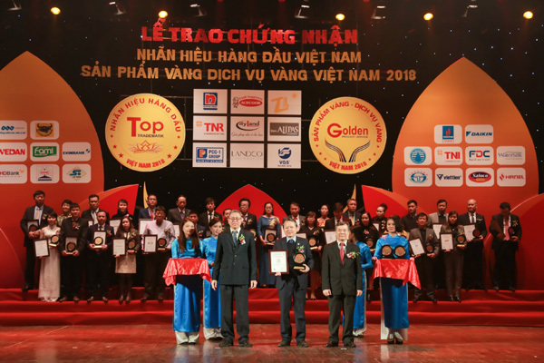 Văn Phú-Invest vào Top 50 ‘Nhãn hiệu hàng đầu Việt Nam’