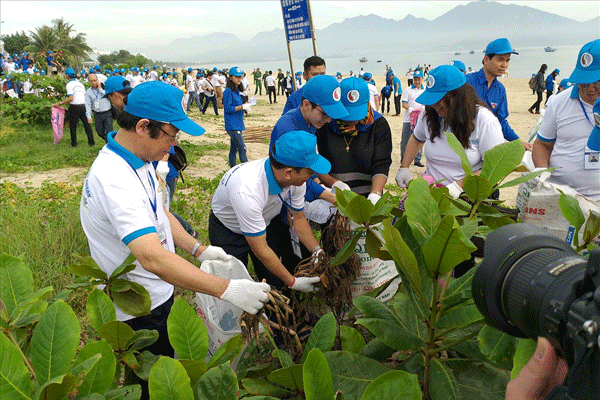 Hồi âm đơn thư Bạn đọc đầu tháng 1/2019