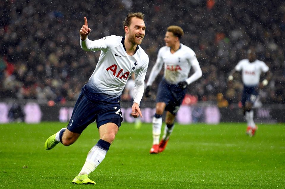 Trung vệ tài năng Hà Lan đến MU, Real Madrid vây bắt Eriksen