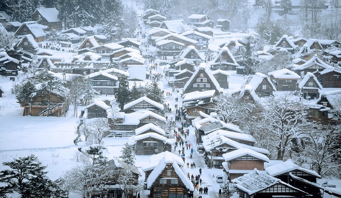 Đến Nhật Bản, đừng quên check-in ngôi làng tuyết đẹp như cổ tích