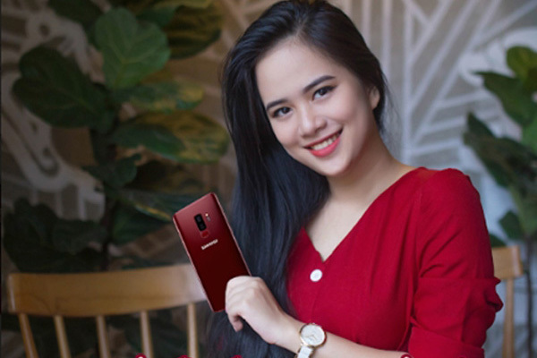 Vang đỏ - ‘nữ hoàng’ sắc màu mùa lễ hội