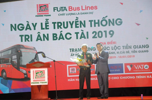 Phương Trang - FUTA Bus lines tri ân bác tài