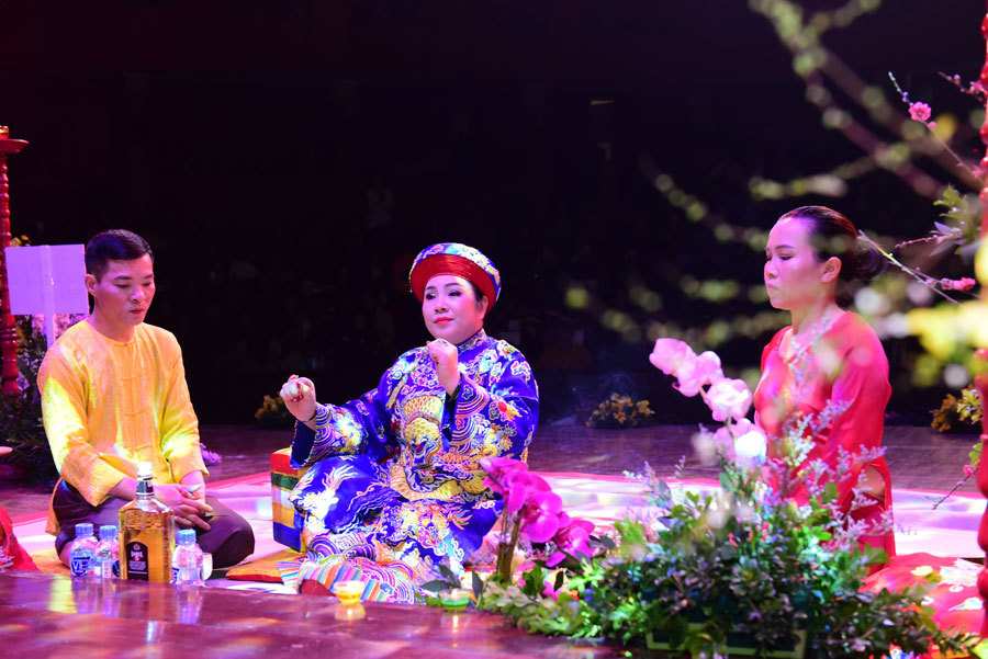 Danh hài Xuân Hinh góp mặt tại Ngày hội tinh hoa đạo Mẫu Việt Nam