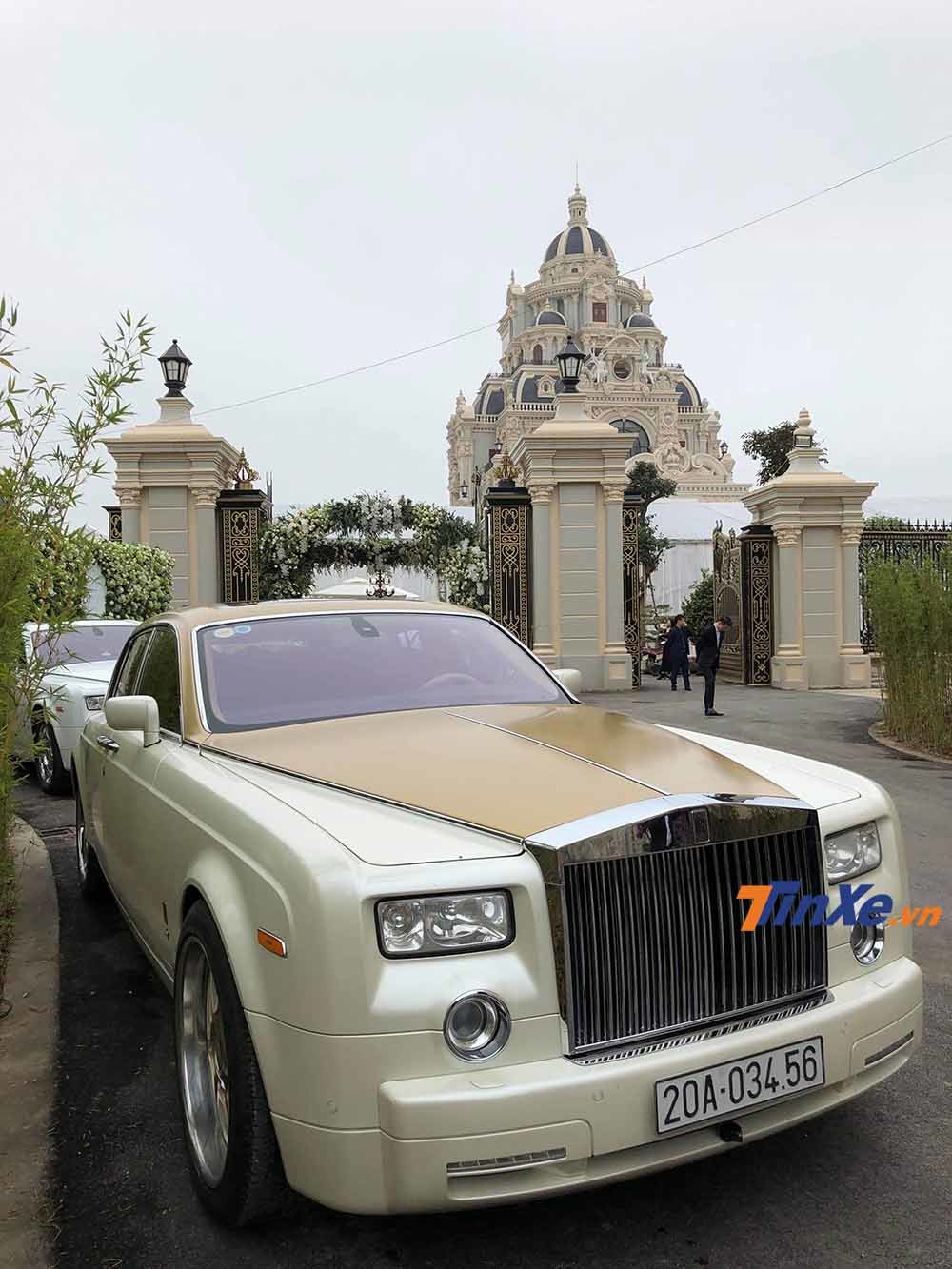 Đi đám cưới, mãn nhãn ngắm Rolls-Royce Phantom 35 tỷ