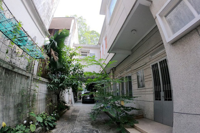 Nữ đại gia bí ẩn chủ căn biệt thự triệu USD bỏ hoang giữa TP Hồ Chí Minh