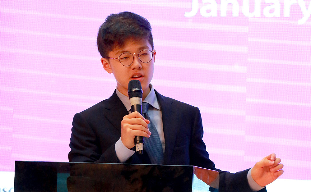 Học sinh tranh biện “Các nước ASEAN nên có đồng tiền chung?”