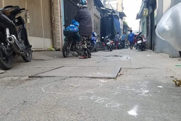 Bé gái 2 tuổi bị xe tải lùi cán chết ở Sài Gòn