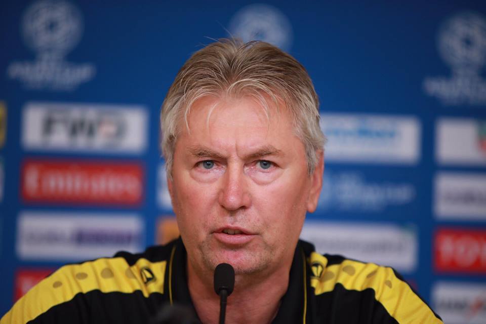 HLV Yemen hết lời khen ngợi tuyển Việt Nam trước trận quyết đấu