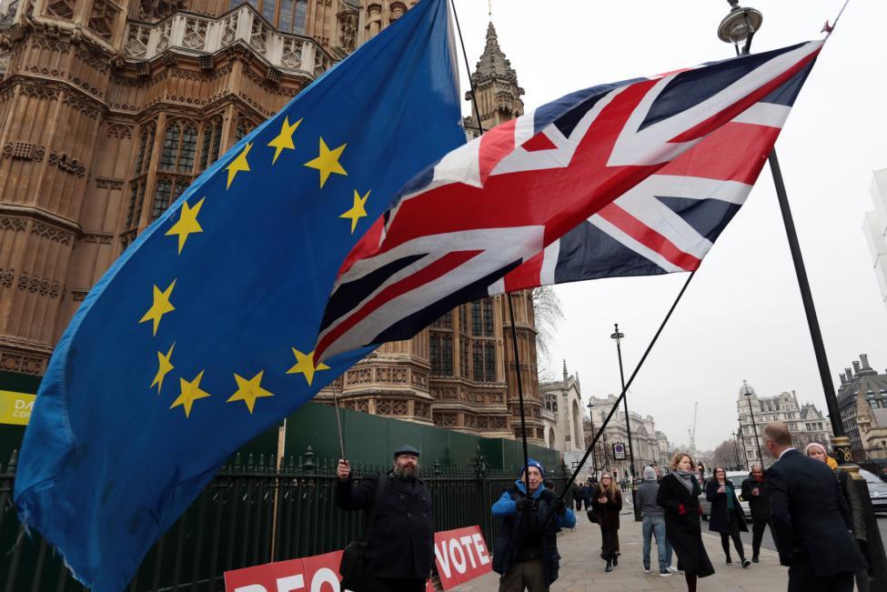 Quốc hội Anh bác bỏ thoả thuận Brexit