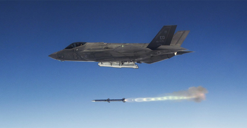 Ấn tượng tiêm kích F-35 hạ gục cùng lúc 5 mục tiêu