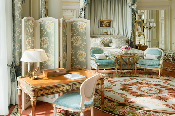 Khách sạn 20.000 USD/đêm, xa hoa bậc nhất ở Paris
