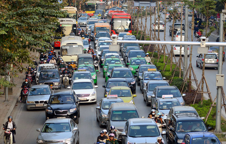 2,4 triệu ô tô ra đường: Cảnh báo 'cái chết của đô thị' Hà Nội