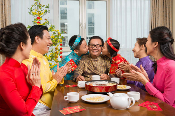 Bí quyết tránh tái phát viêm đại tràng dịp Tết từ người Nhật