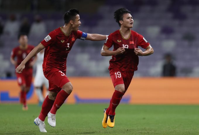 Thắng Yemen 2-0, tuyển Việt Nam chờ vé vào vòng 1/8