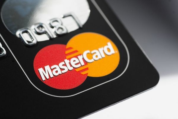 MasterCard sẽ không cho các công ty tự trừ tiền khách hàng