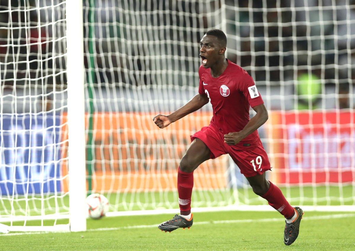 Almoez Ali rực sáng, Qatar đánh gục Saudi Arabia
