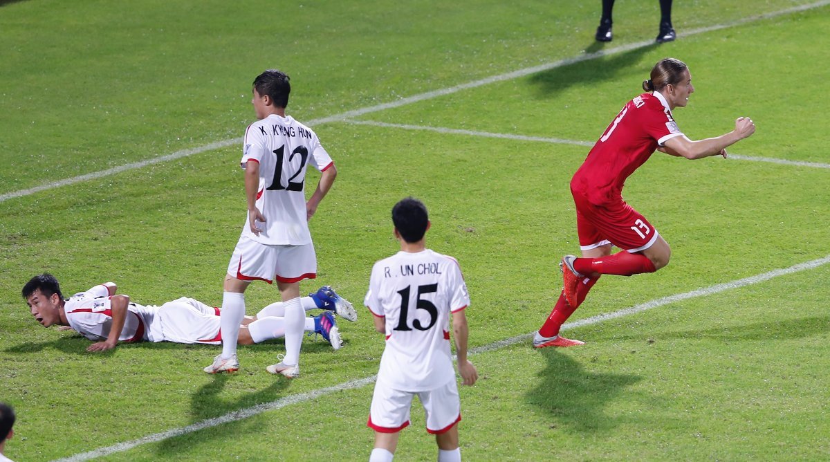 Thắng 4-1, Lebanon tuột vé vòng 1/8 vào tay Việt Nam
