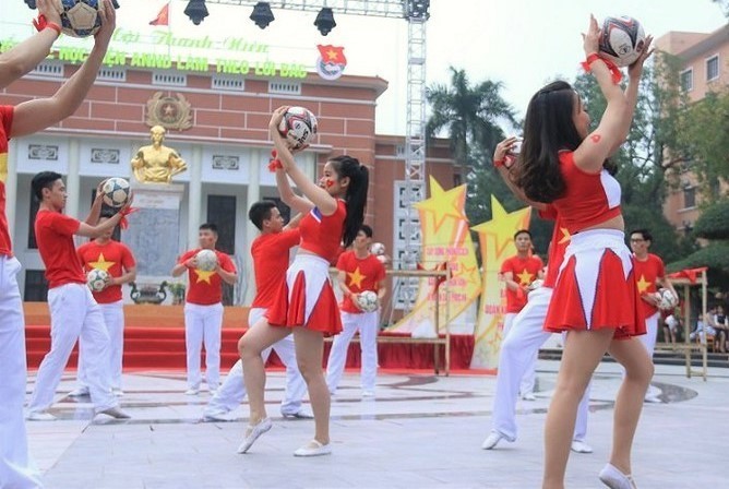 Dân mạng mong Thủ tướng quyết định mỗi ngày có 1 giờ thể chất tại trường học