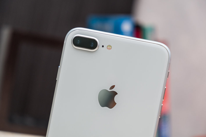 iPhone đang rớt giá thảm hại nhất trong lịch sử