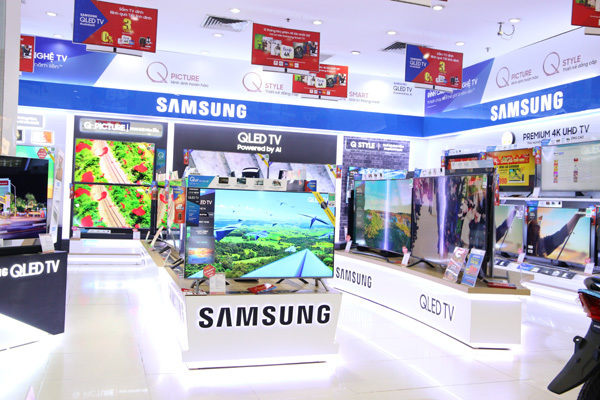 Năm hết, đến Pico sắm tivi đón Tết