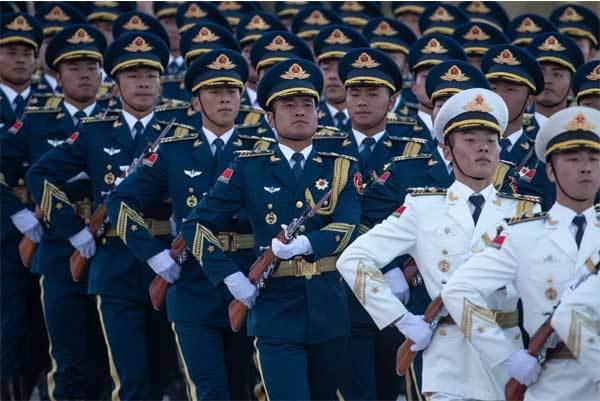 Điều chưa từng có trong lịch sử quân đội Trung Quốc