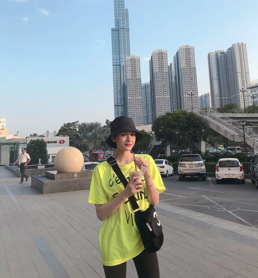 ‘Dàn Táo’ đầu bù tóc rối, thức đêm muộn chuẩn bị cho Táo Quân 2019
