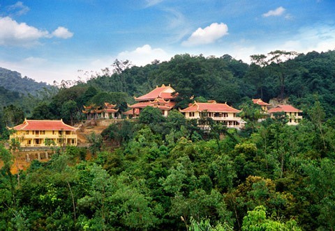 Đến Bắc Giang, khám phá vùng đất thiêng Tây Yên Tử