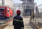 Cháy lớn ở công ty gỗ Trung Quốc, 1 người chết