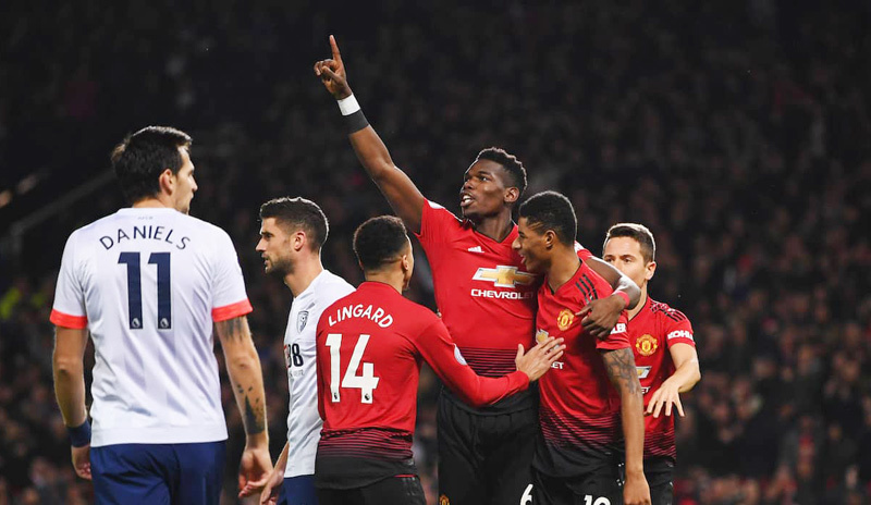 Pogba được tôn làm đội trưởng MU, Arsenal 