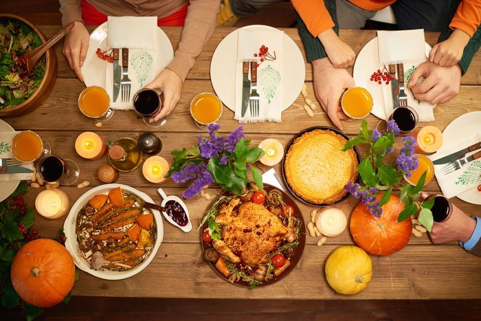 Quốc gia nào ăn 7 bữa trong ngày đầu năm mới?