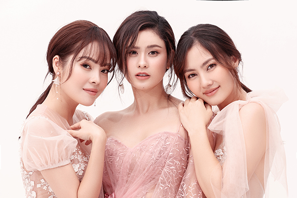 3 'mẹ bỉm sữa' gợi cảm của showbiz Việt: Người yên ấm, người chia tay chồng đại gia