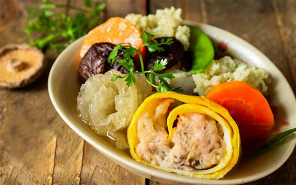 Trọn vị Tết cùng canh bóng thả