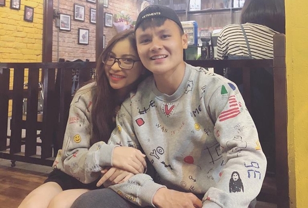 Bạn gái Quang Hải: Quá nhiều fan nữ nhắn tin cho bạn trai tôi