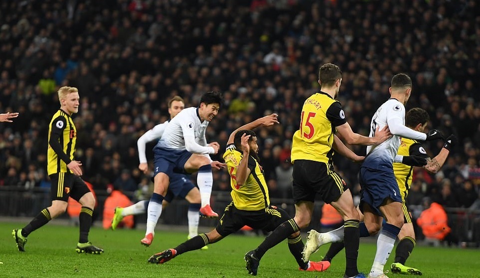 Son Heung Min lập công, Tottenham thắng ngược Watford