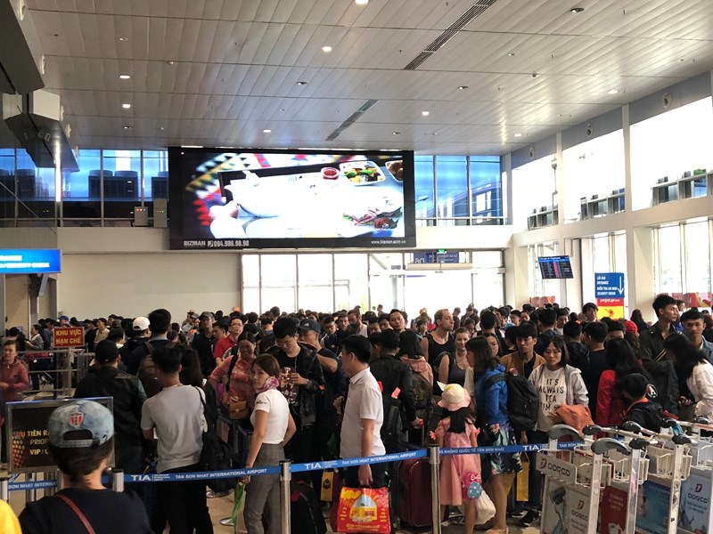 Coi chừng không được lên máy bay vì mang đồ cấm