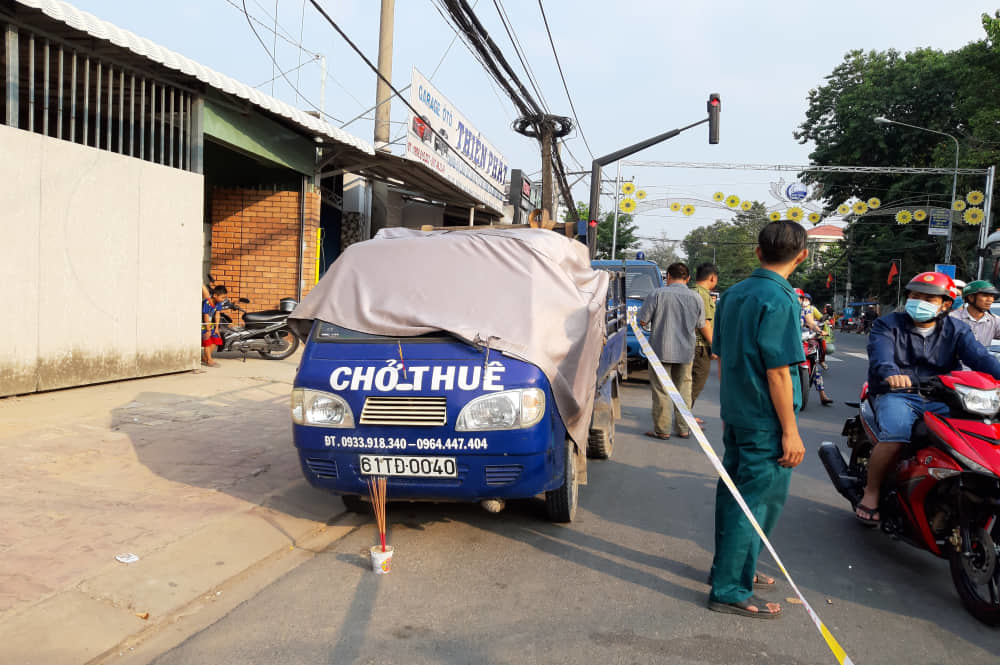 Người đàn ông chết gục trên phố ngày 28 Tết