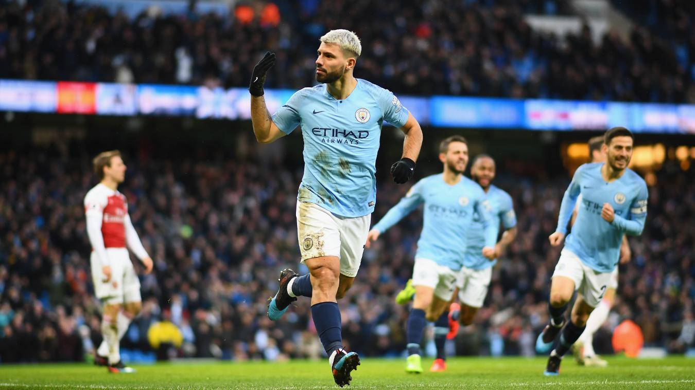 Aguero lập hat-trick, Man City thổi bay Arsenal