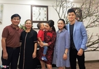 Hương Tràm và gia đình đón Tết trong căn hộ penthouse ở Nghệ An