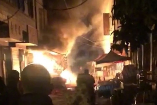 Cháy cửa hàng pháo ở TQ, 5 người thiệt mạng