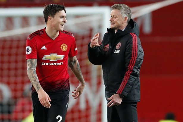 Lindelof lột xác ở MU nhờ lời khuyên của Ibrahimovic