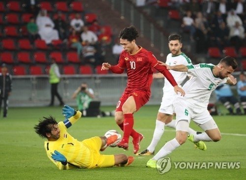 Báo Hàn phát sốt Công Phượng: Messi Việt Nam đến K-League!