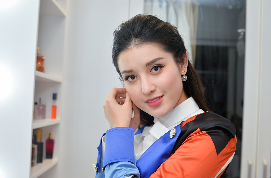 Á hậu Huyền My: 'Nếu 30 tuổi chưa lấy chồng, tôi sẽ không kết hôn'