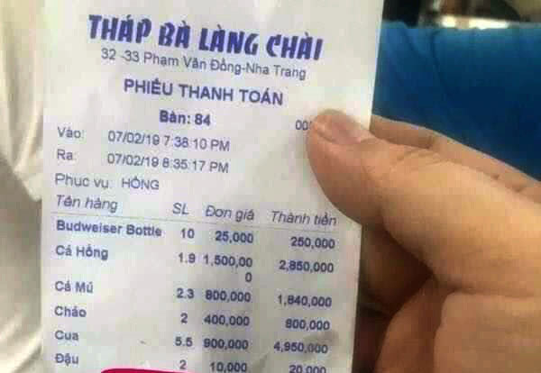 Ăn ở Nha Trang bị ‘chặt chém’ 250.000 một đĩa mồng tơi