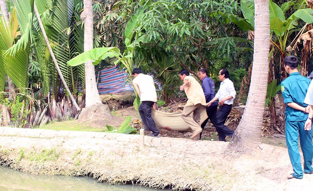 Hận vợ phụ tình, gã đàn ông giết 2 người phụ nữ ở miền Tây