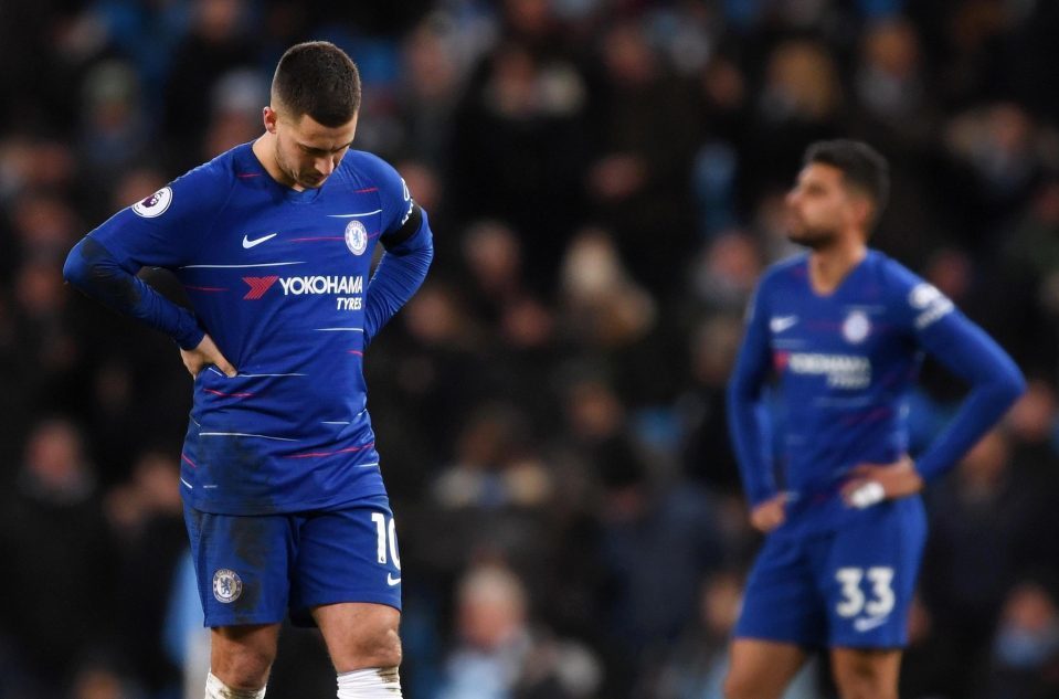 Chelsea thua thảm, HLV Sarri sắp bị Abramovich đá bay ghế