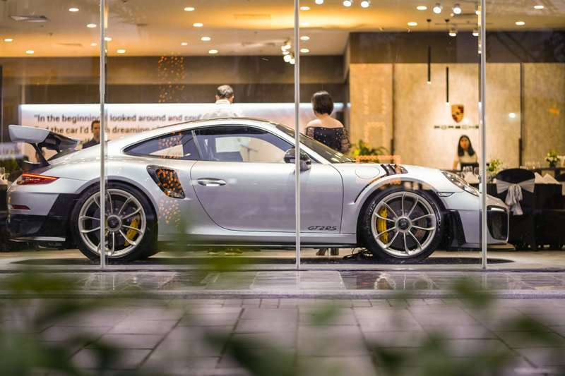 Siêu xe Porsche đắt nhất VN về tay đại gia Lê Thanh Hiếu