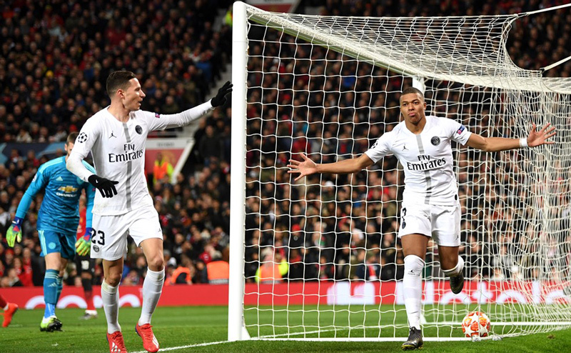 Lật mặt MU, PSG đại thắng ngay tại Old Trafford