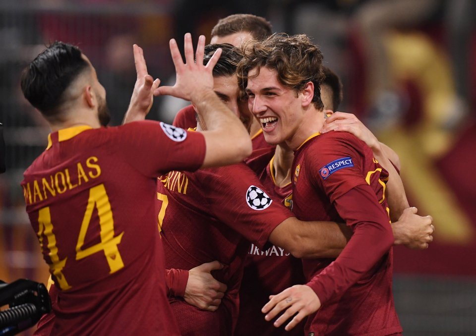 Tài năng 19 tuổi tỏa sáng, AS Roma đả bại Porto