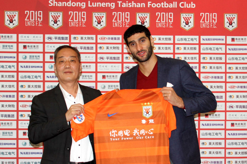 Fellaini chấn thương, Hà Nội FC mơ bất ngờ ở Trung Quốc